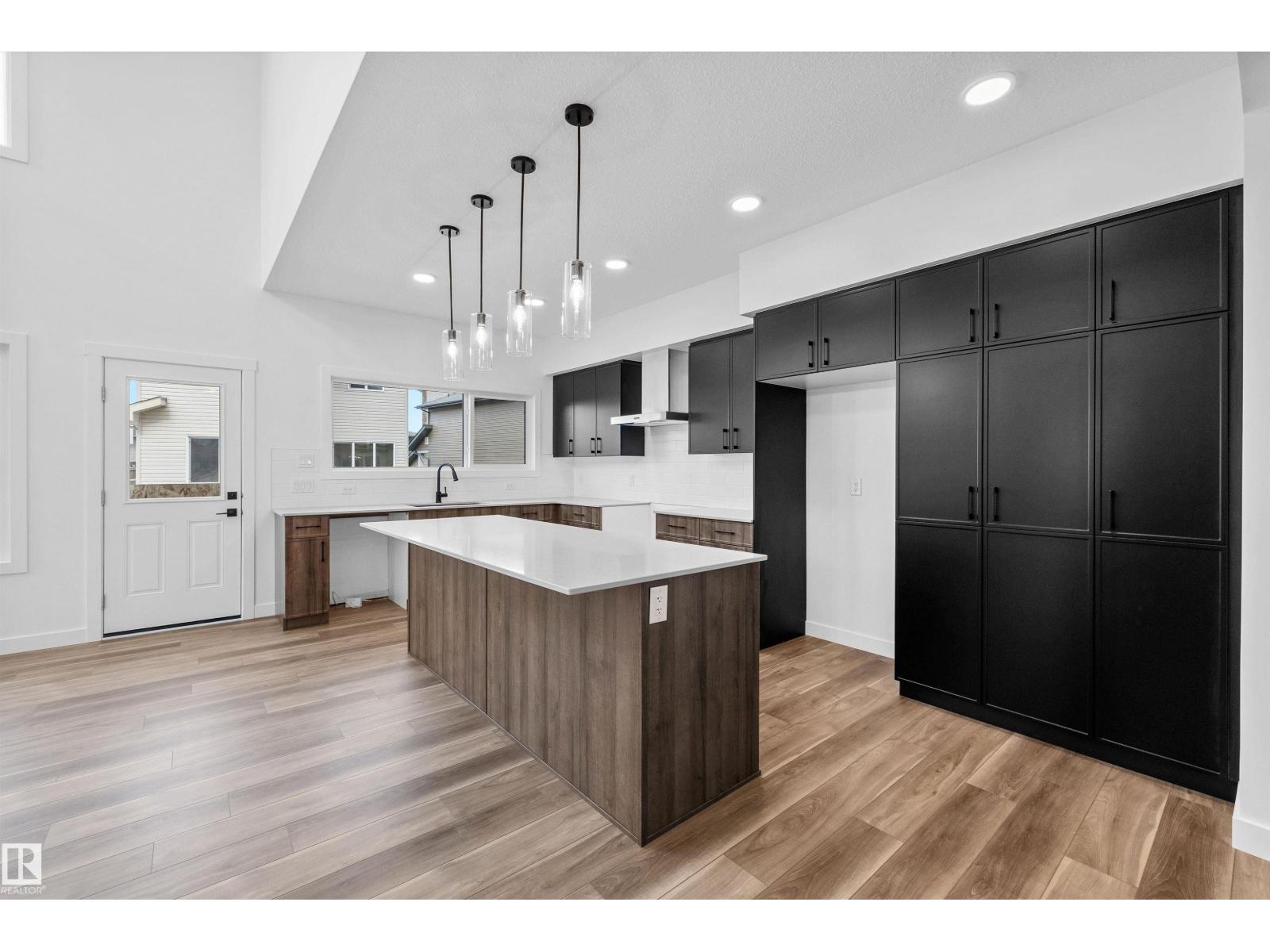 2263 194 ST NW - 15