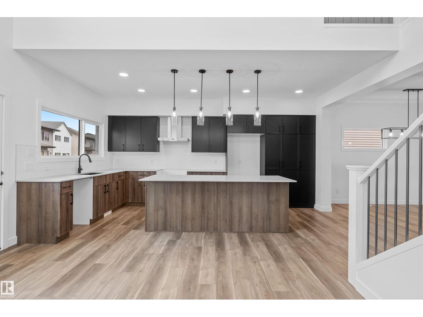 2263 194 ST NW - 20