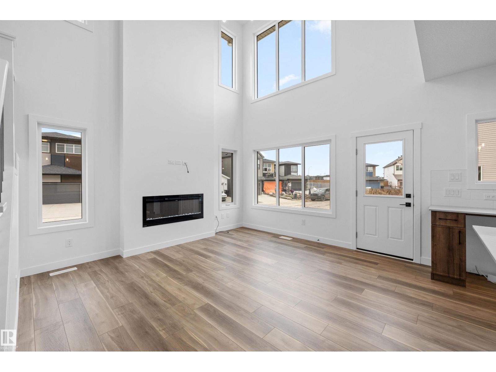 2263 194 ST NW - 23