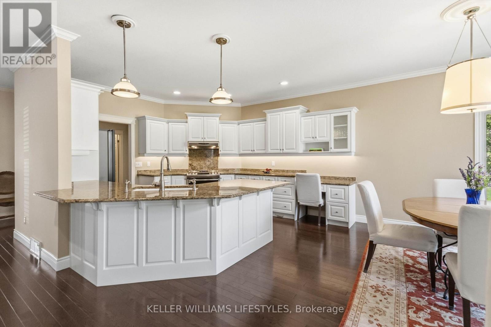 10 TETHERWOOD COURT - 11