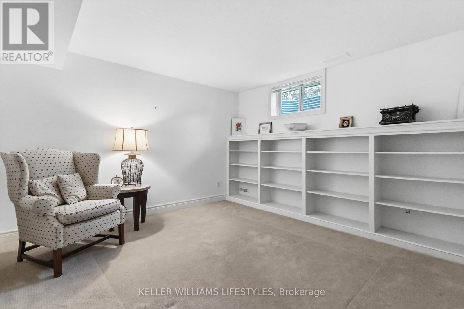 10 TETHERWOOD COURT - 35