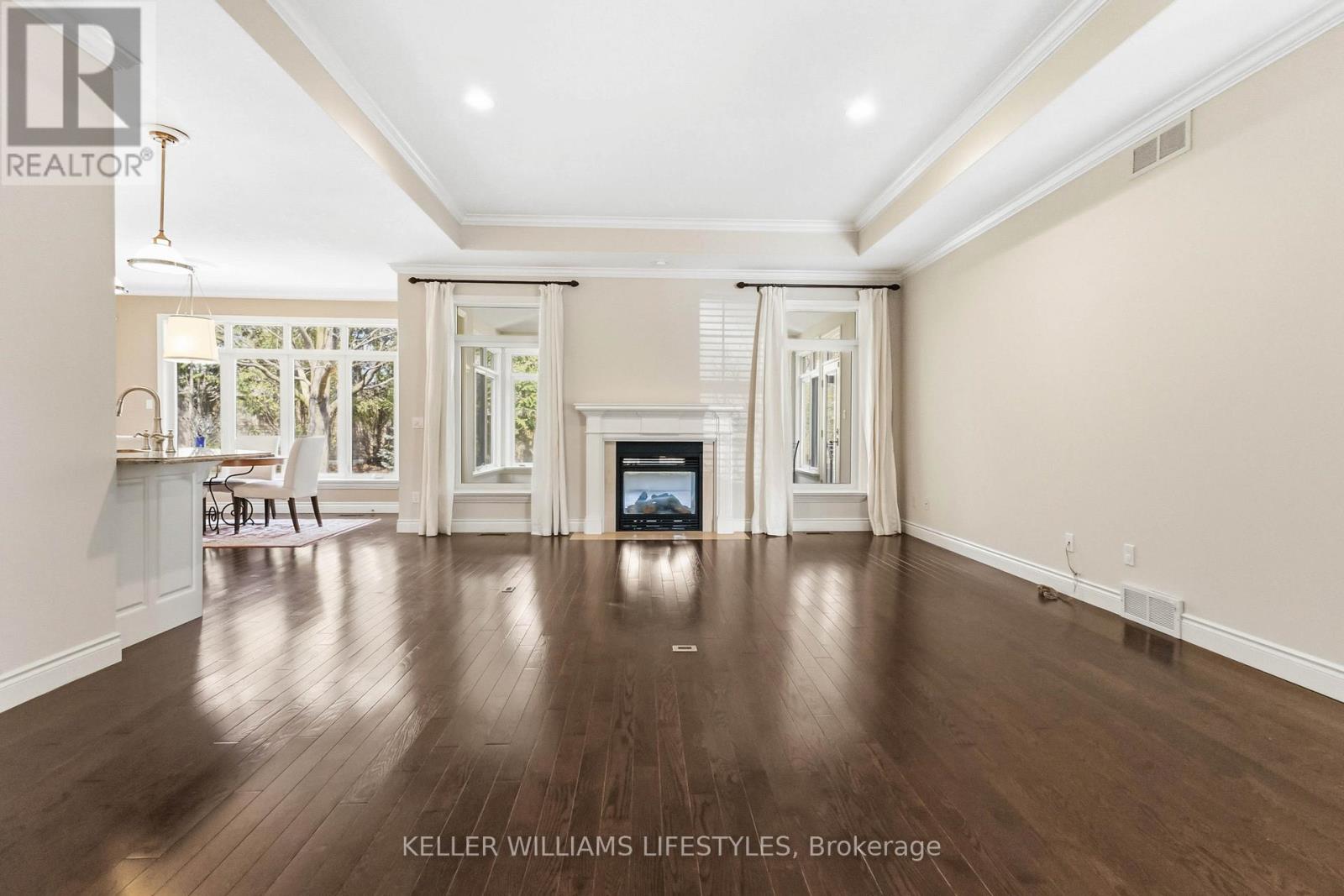 10 TETHERWOOD COURT - 6