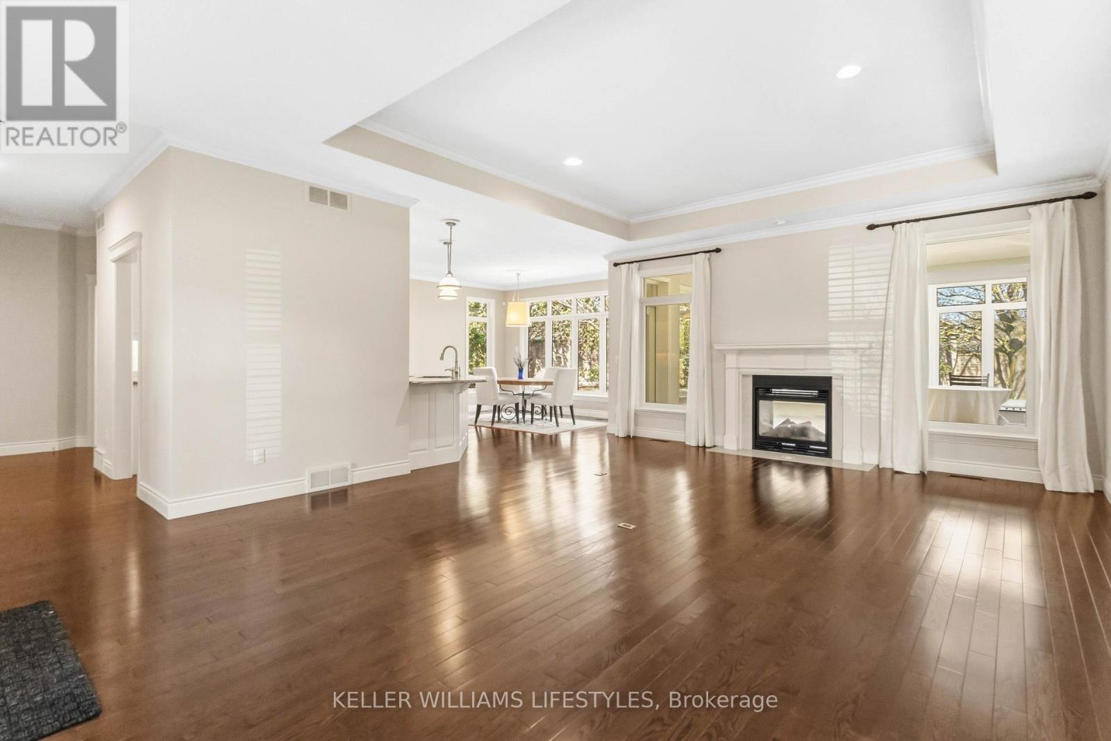 10 TETHERWOOD COURT - 7