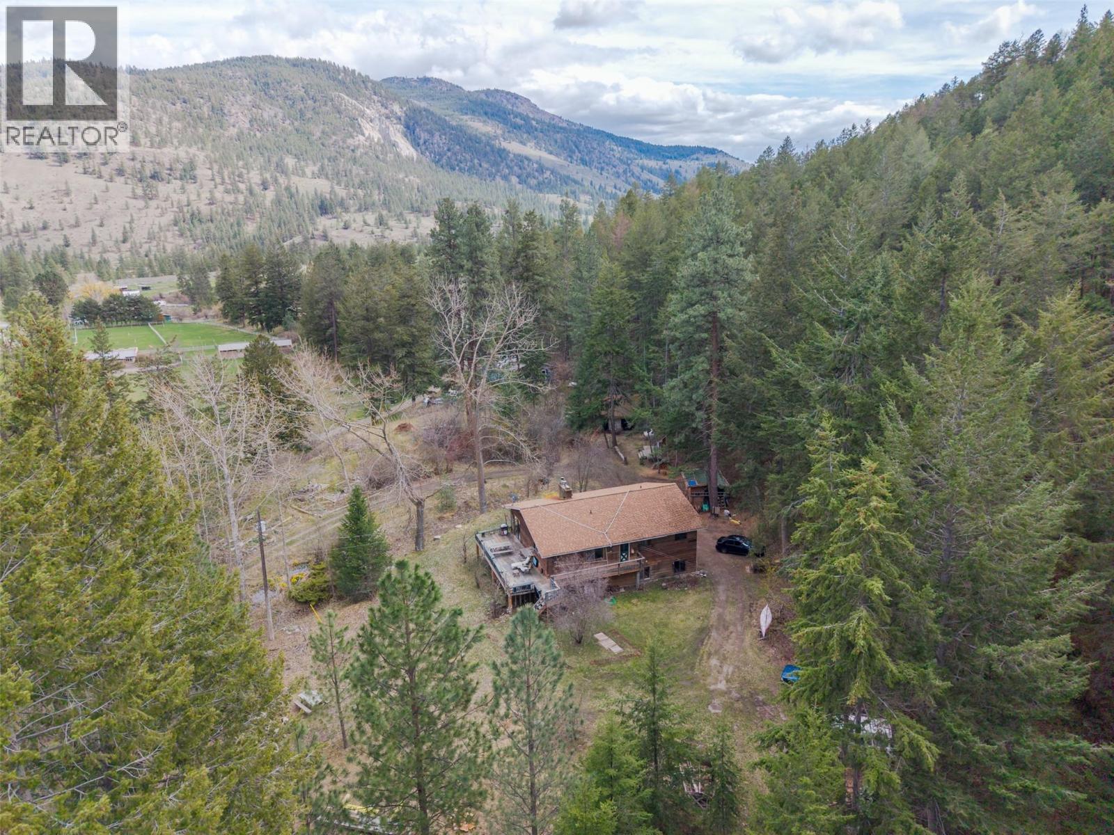 128 Farleigh Lake Road, Penticton