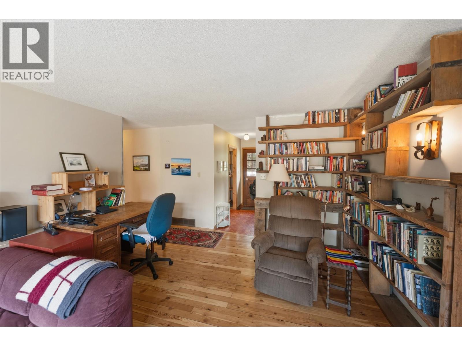 128 Farleigh Lake Road, Penticton