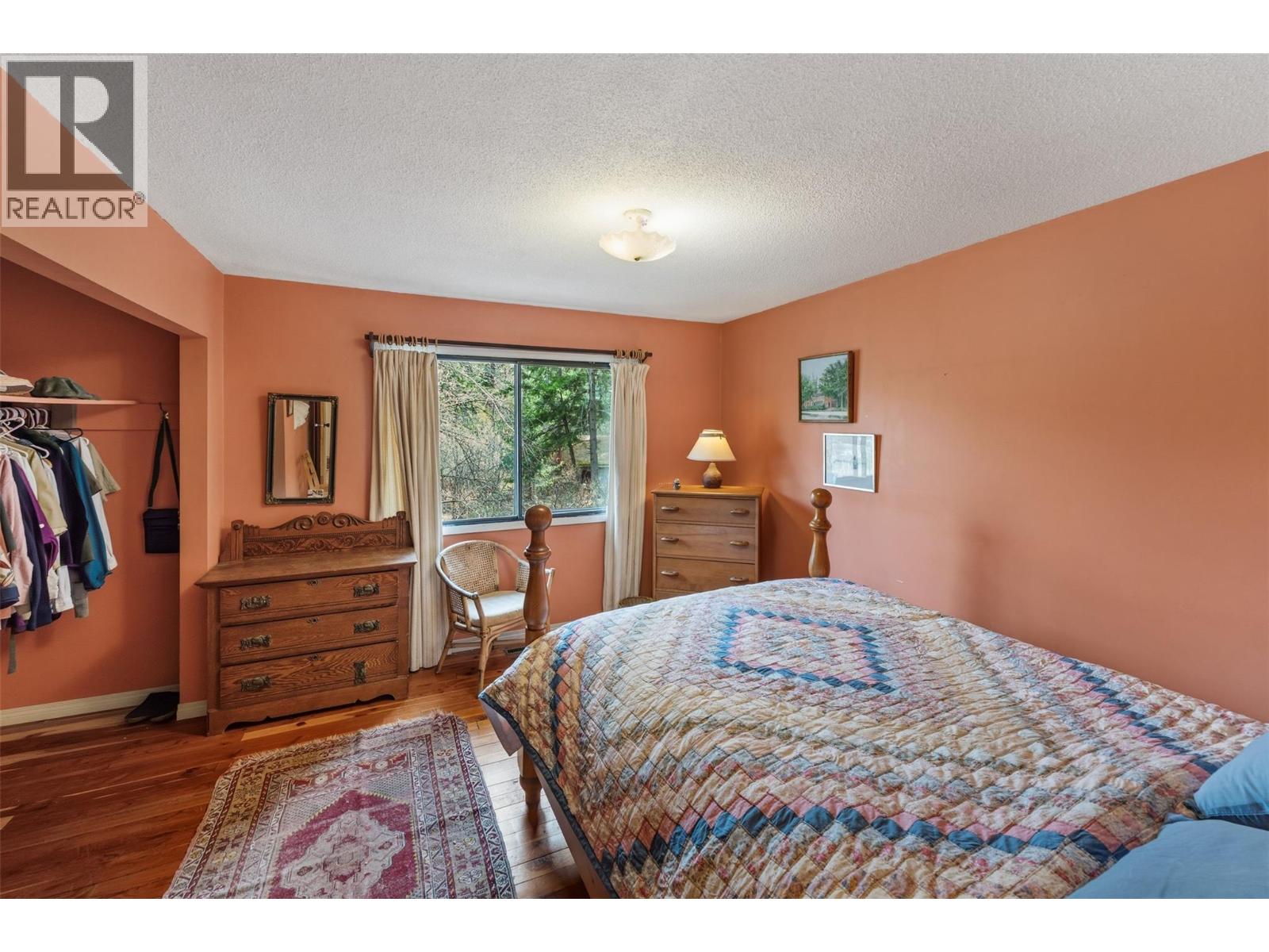 128 Farleigh Lake Road, Penticton