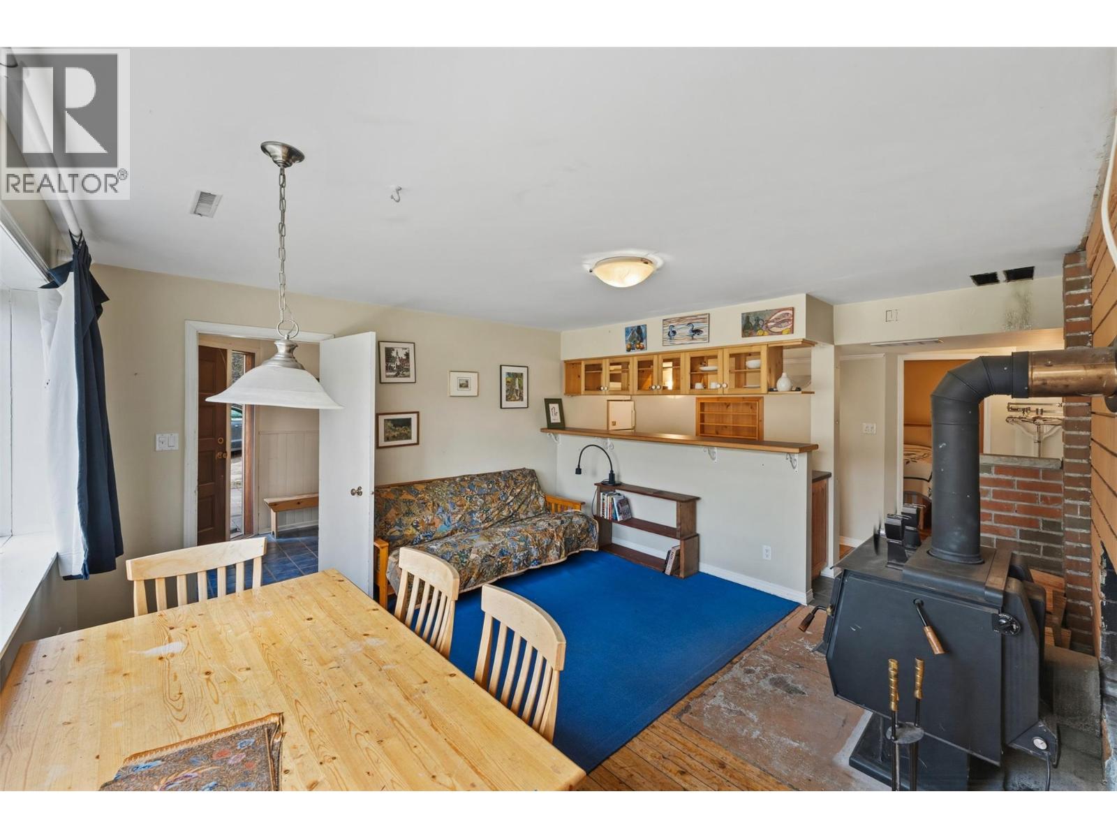 128 Farleigh Lake Road, Penticton