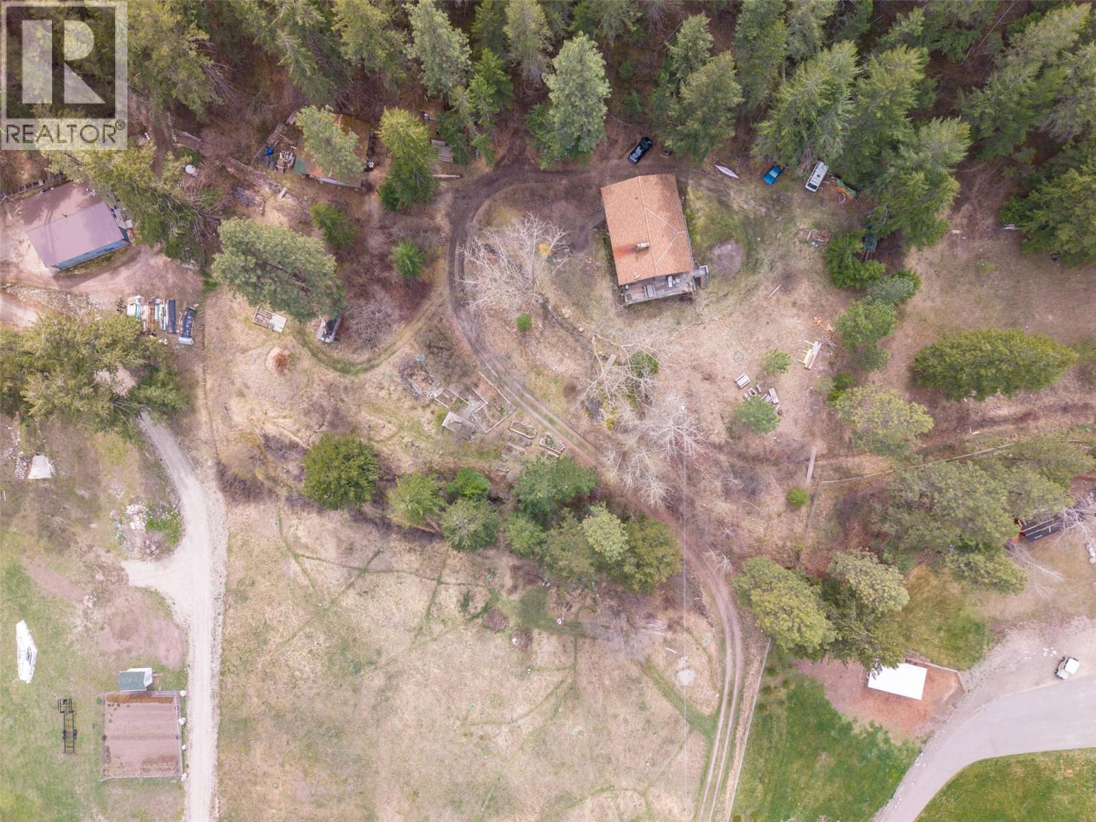 128 Farleigh Lake Road, Penticton