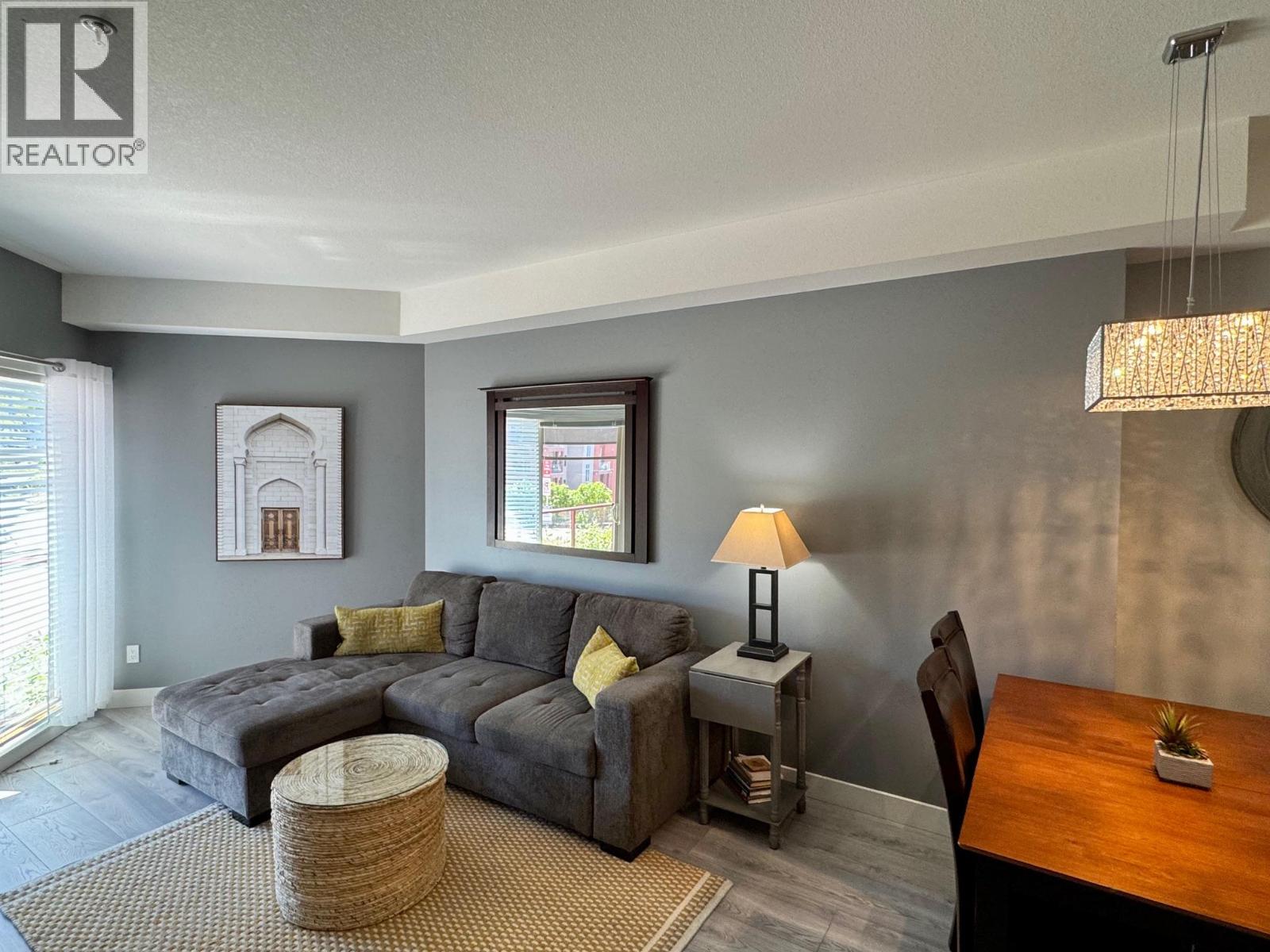 101 3229 Skyview Lane, West Kelowna