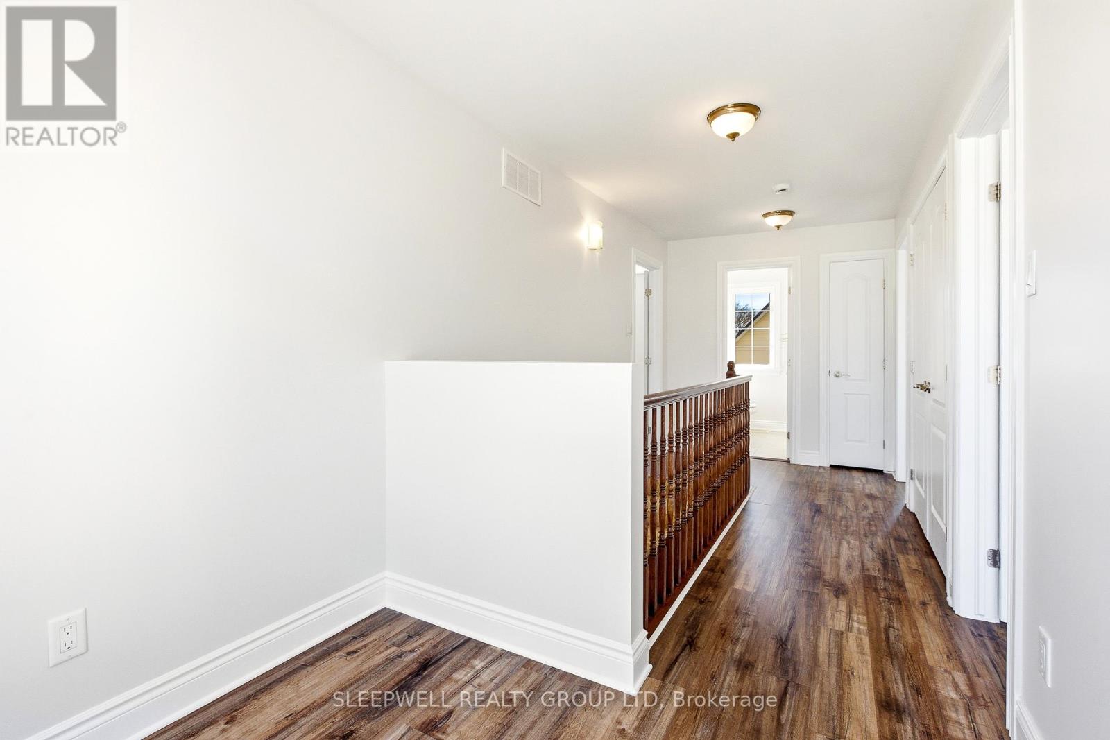 54 CHRISTIE STREET - 26