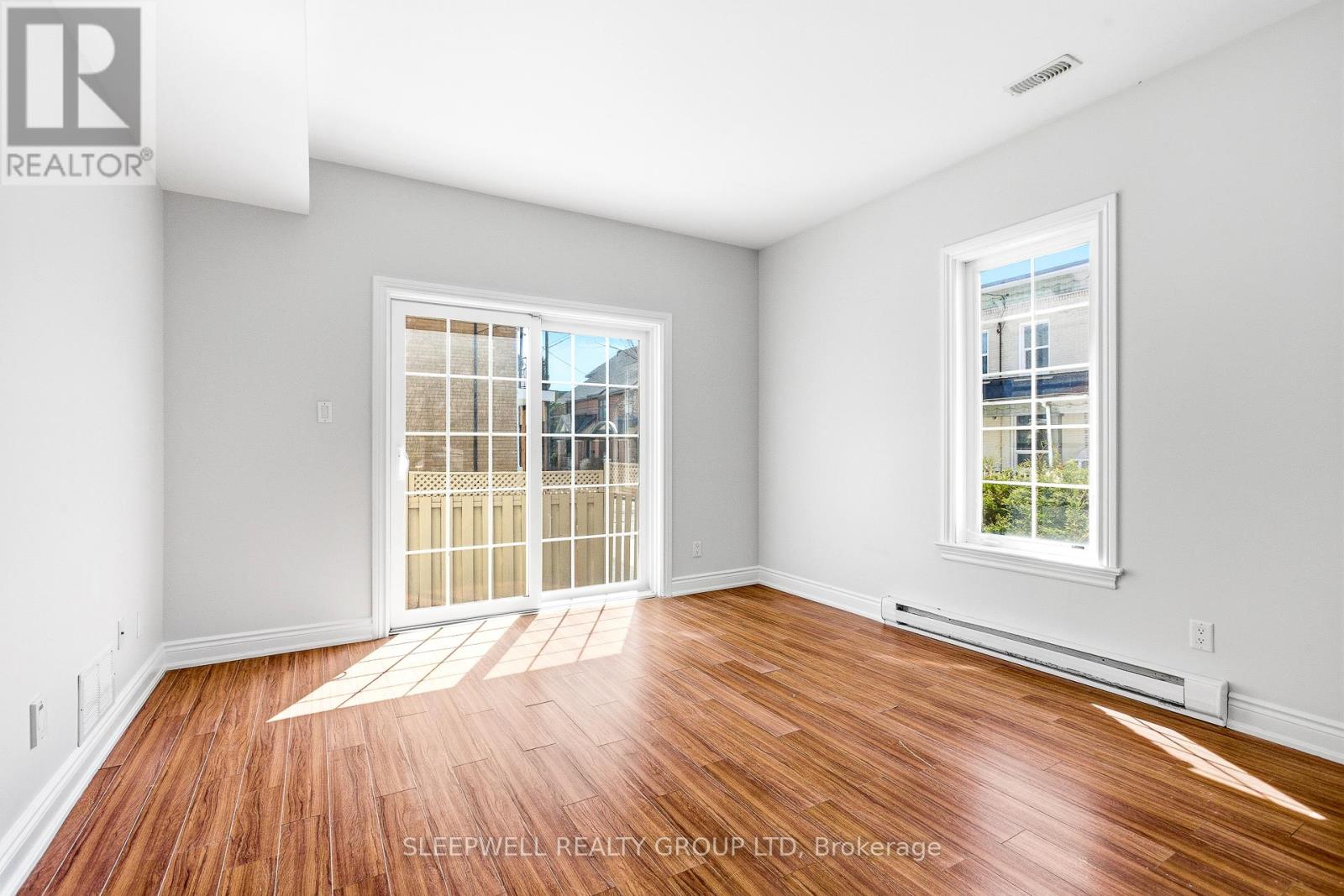 54 CHRISTIE STREET - 8