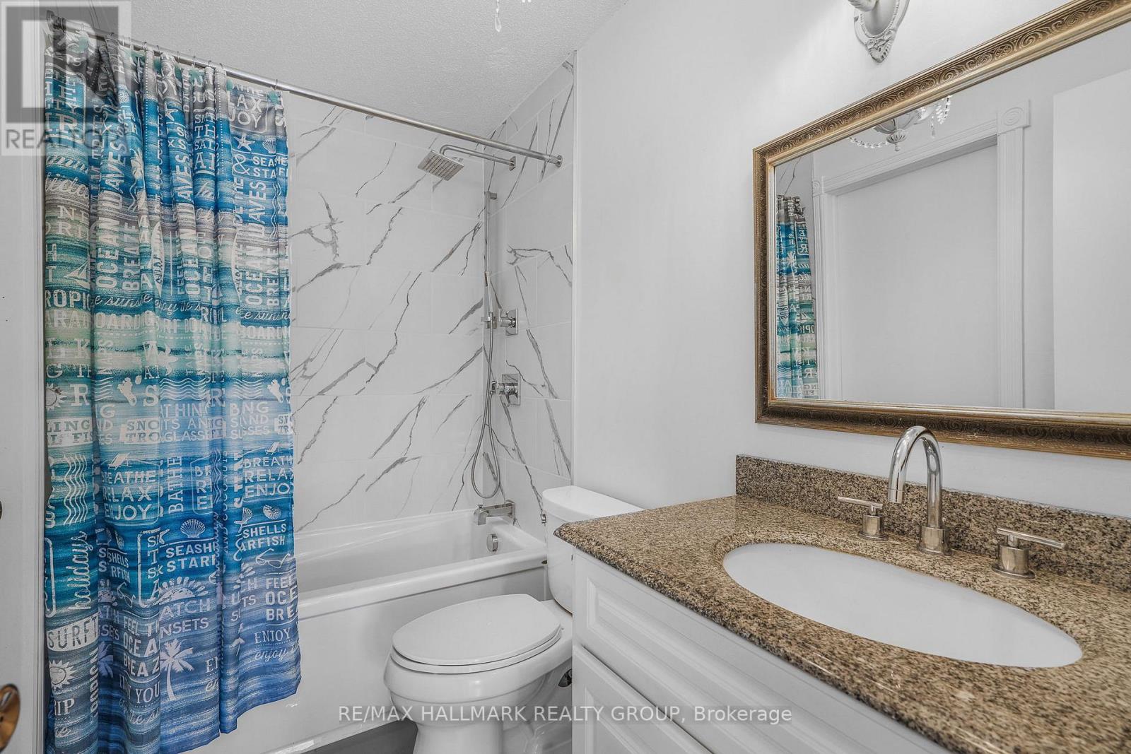 1 CLARENCE COURT - 16