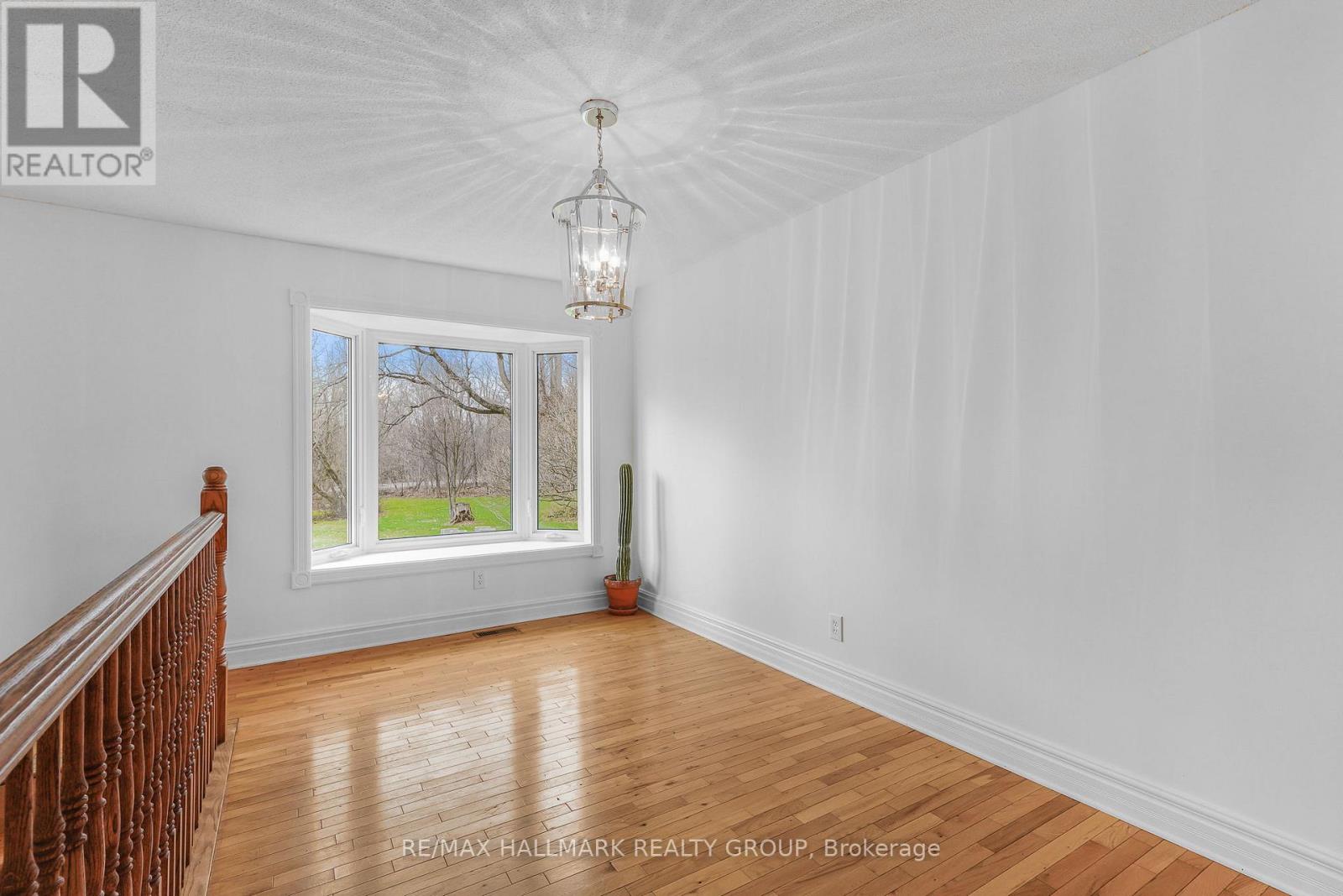 1 CLARENCE COURT - 9