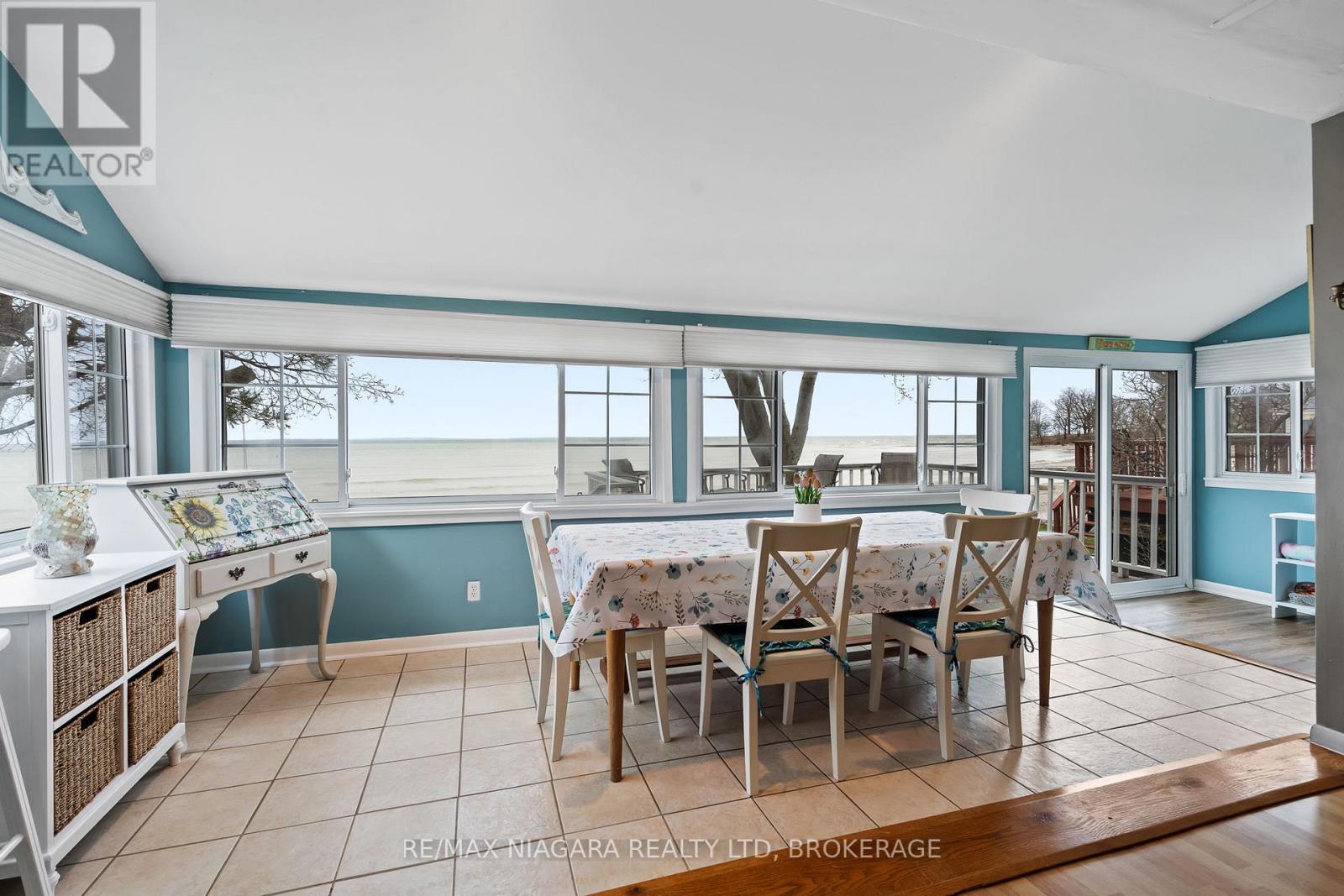 12883 OLD LAKESHORE ROAD W - 13