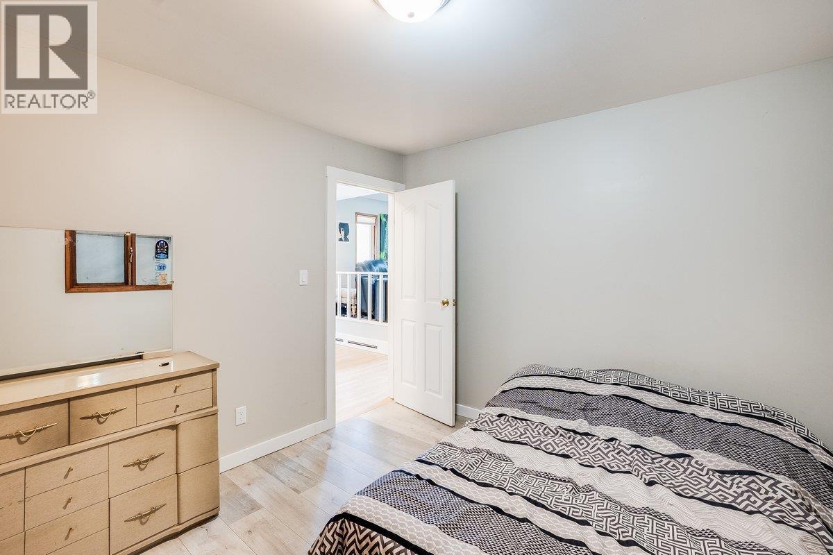 4408 Slocan  River Road - 21