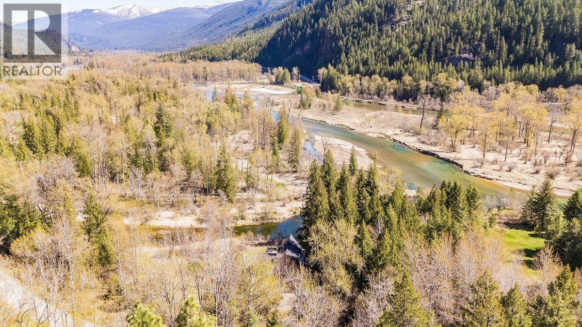 4408 Slocan  River Road - 29