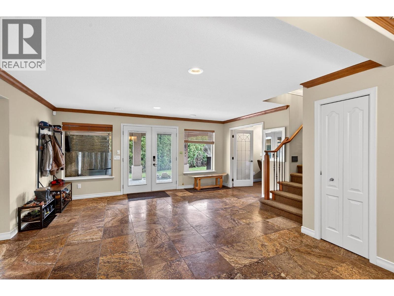 2288 Capistrano Drive, Kelowna