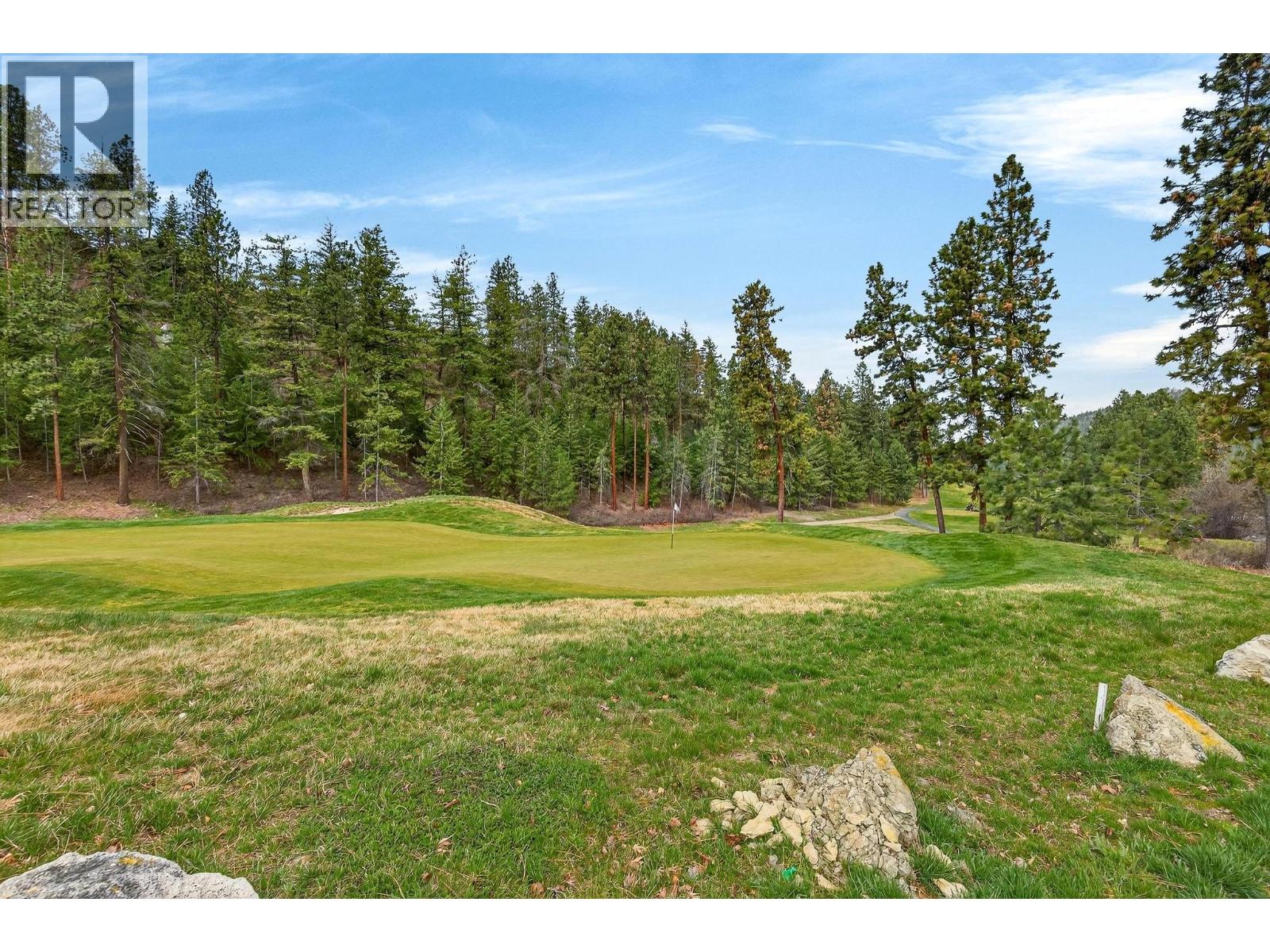 2288 Capistrano Drive, Kelowna