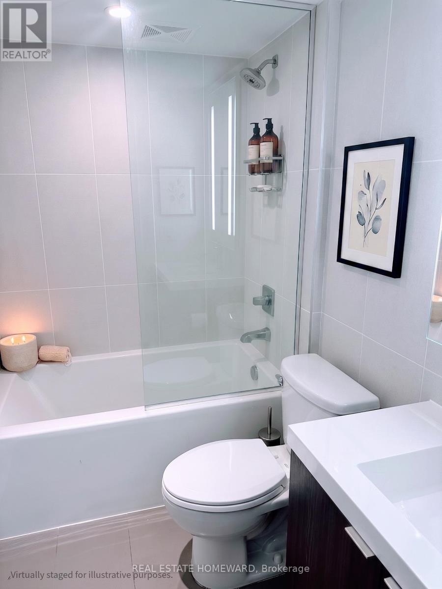 #1118 585 BLOOR STREET E - 7