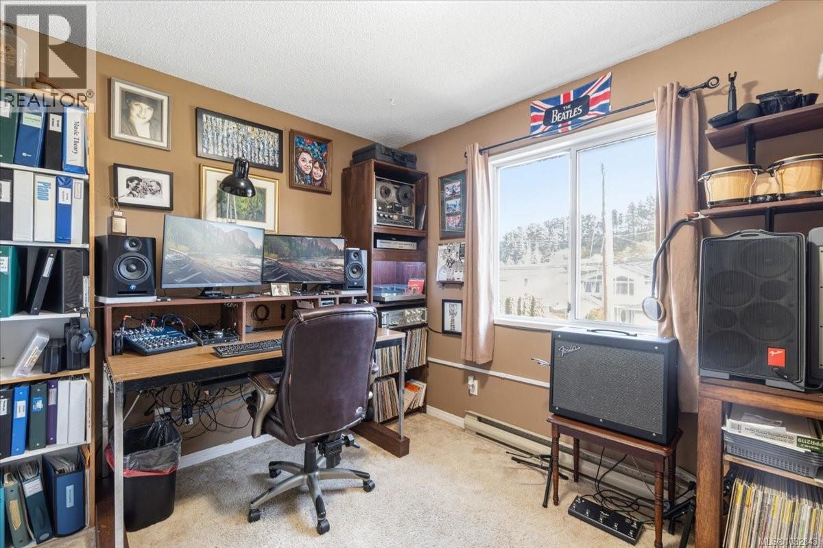 5763 Brookwood Dr - 22