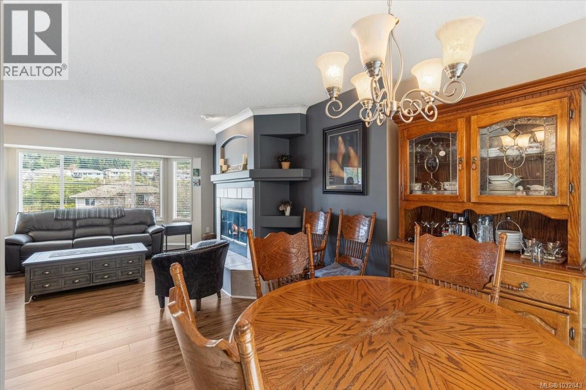 5763 Brookwood Dr - 10