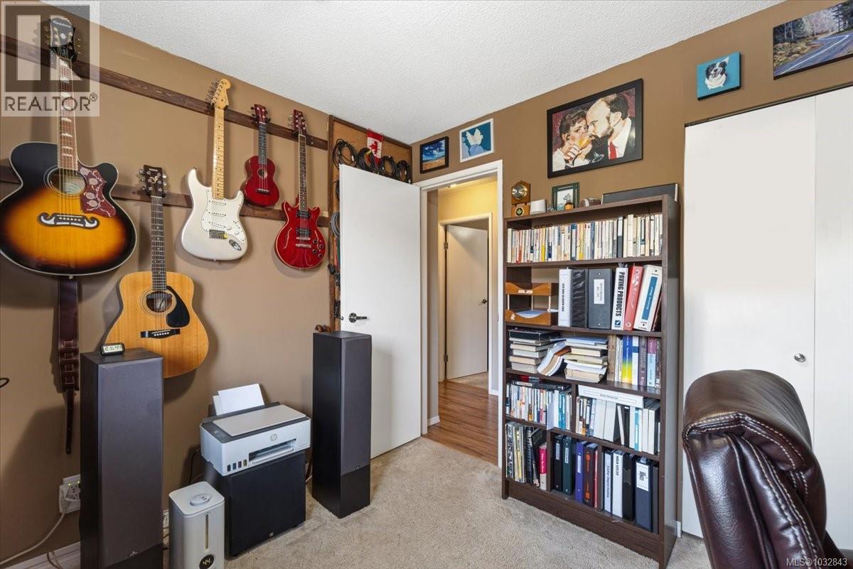 5763 Brookwood Dr - 21