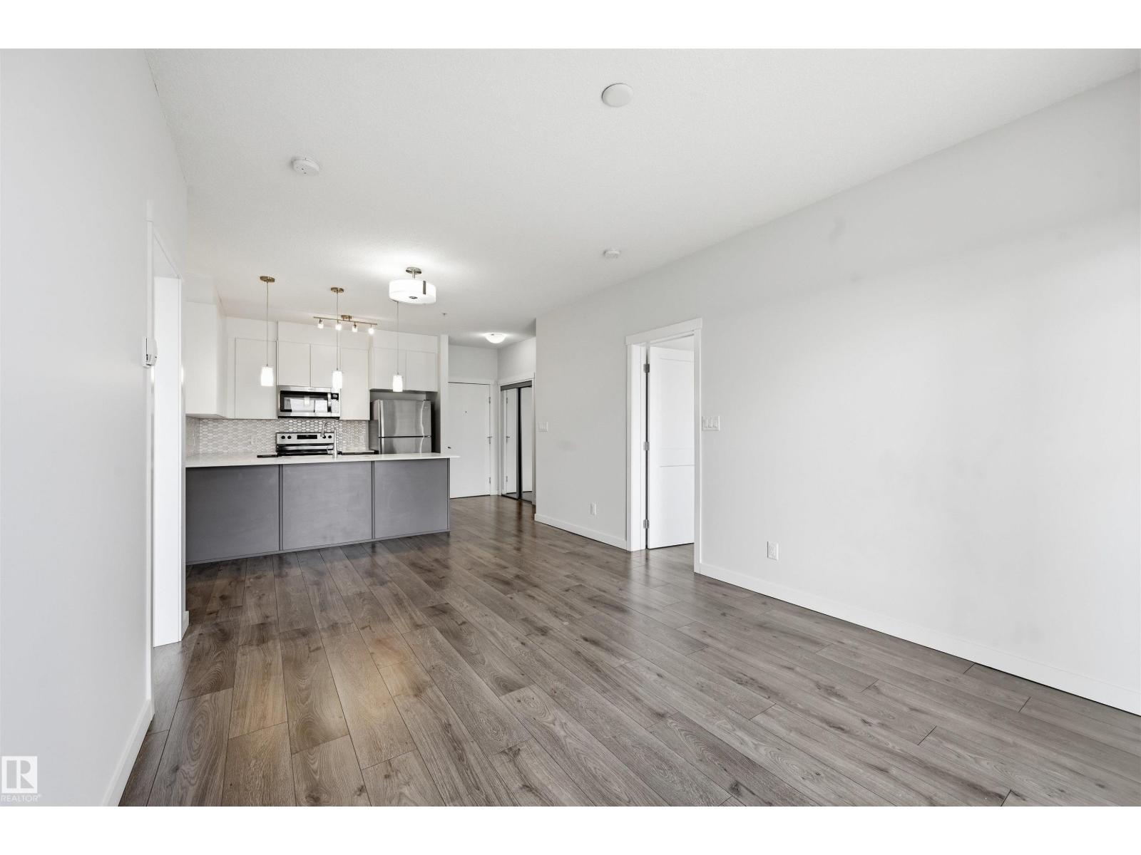 #317 812 WELSH DR SW, Edmonton