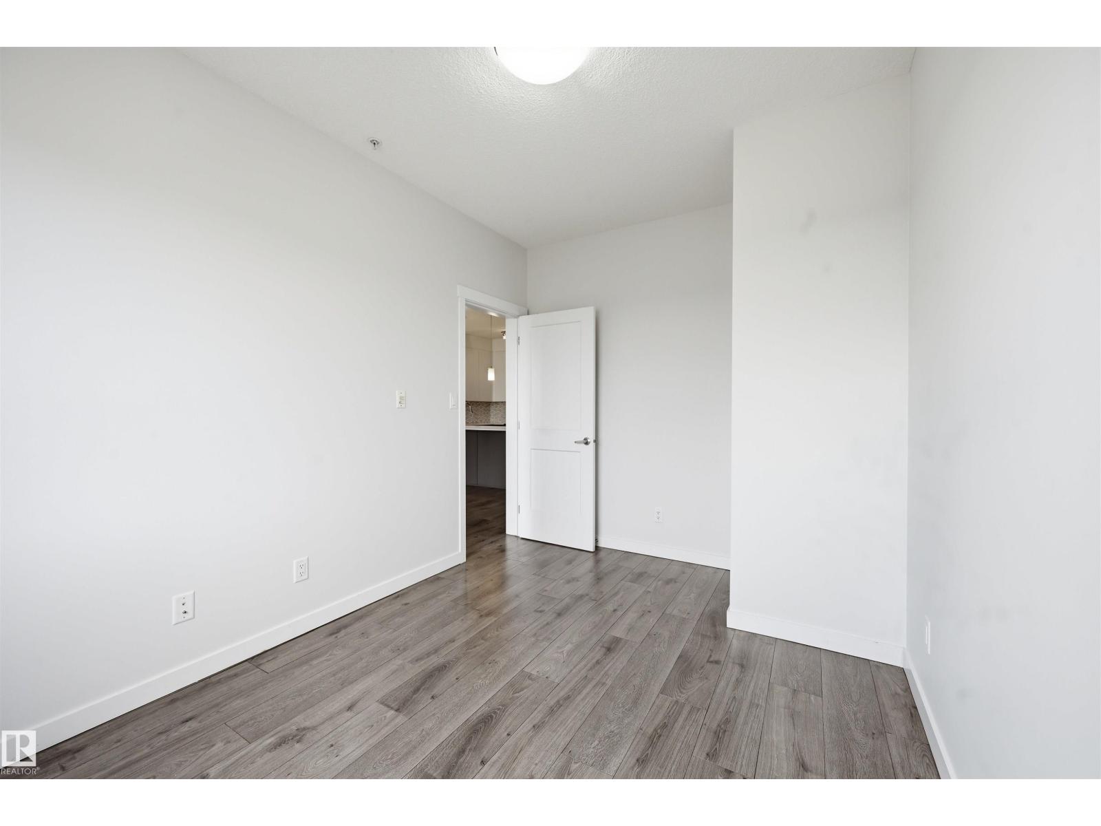 #317 812 WELSH DR SW, Edmonton