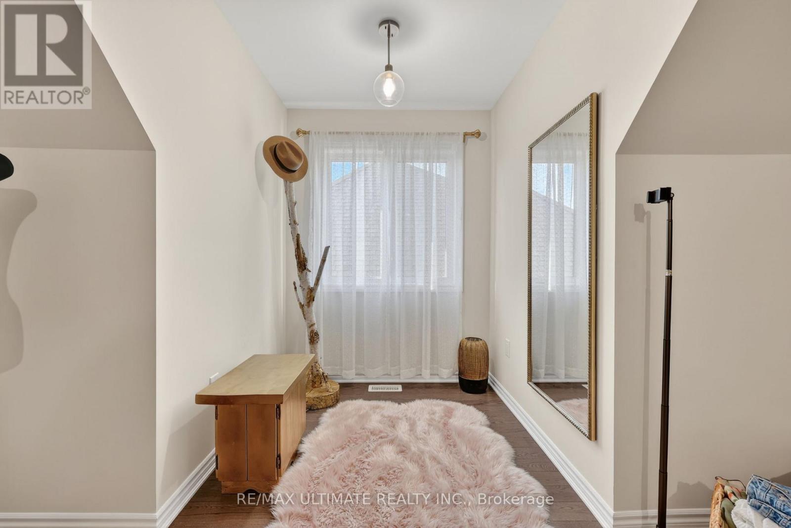 2962 MONARCH DRIVE - 27