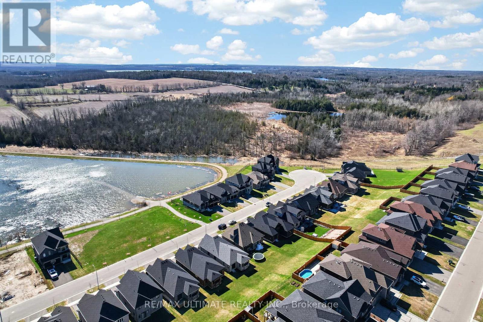 2962 MONARCH DRIVE - 50