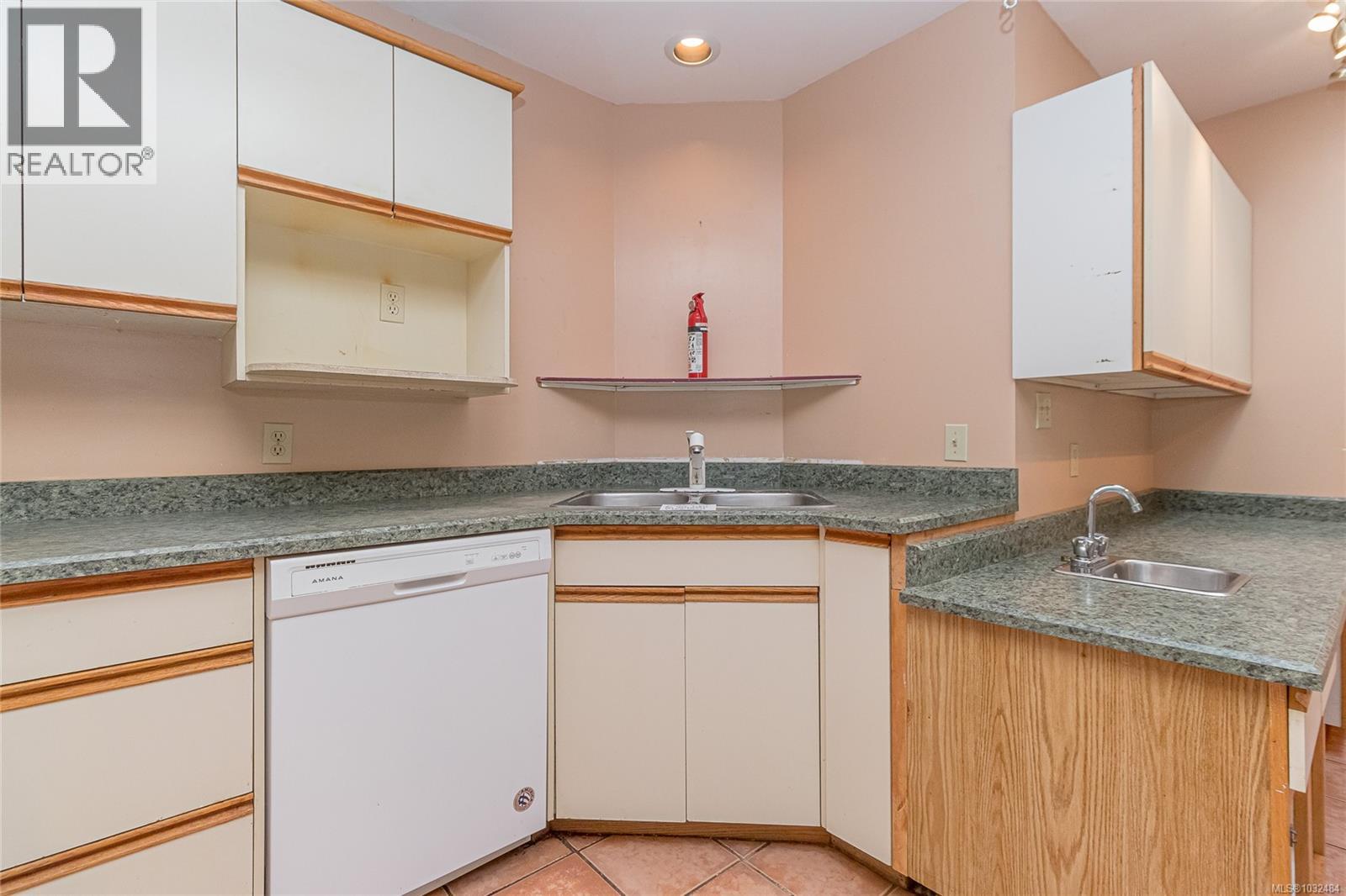  2380 Damascus Road, Shawnigan Lake