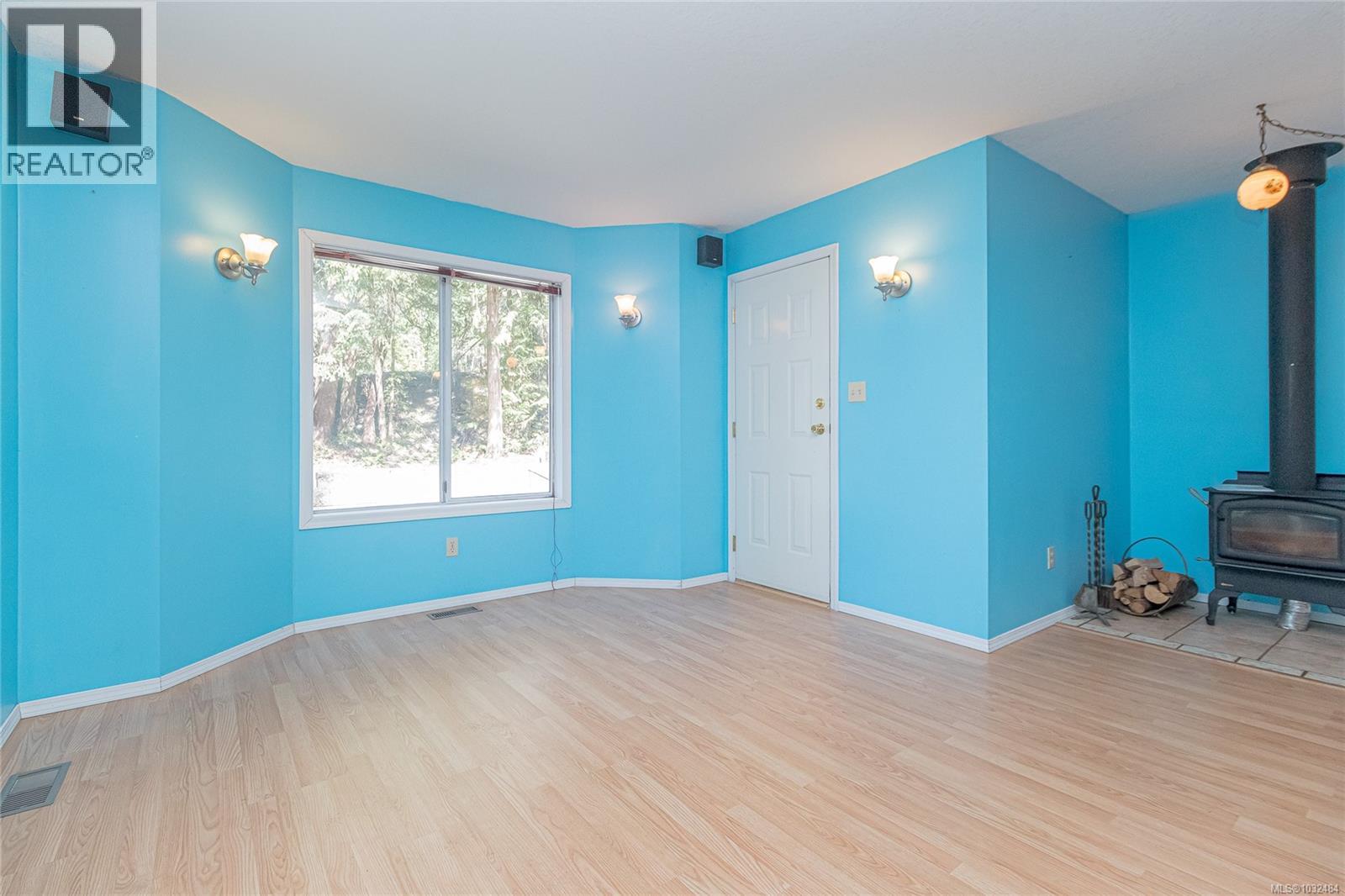  2380 Damascus Road, Shawnigan Lake