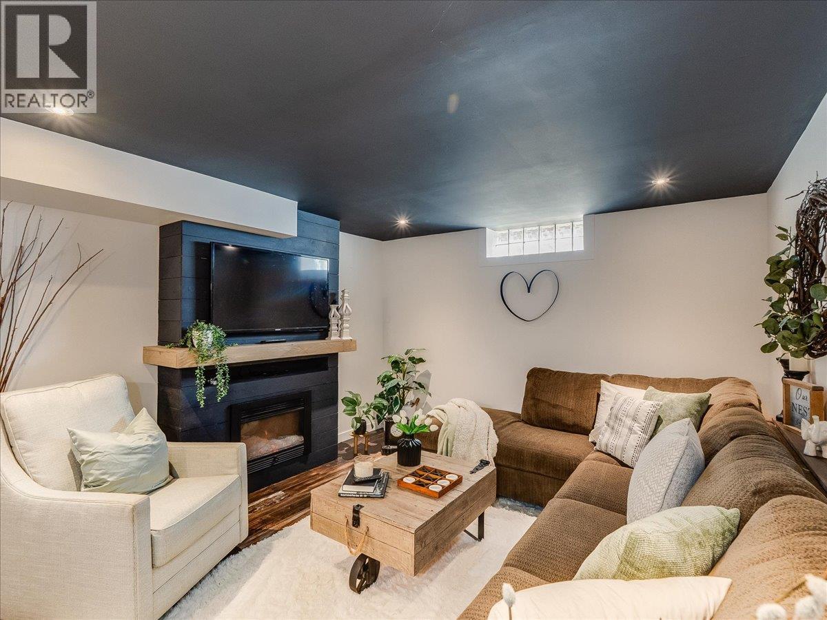 3461 Aster Drive - 24