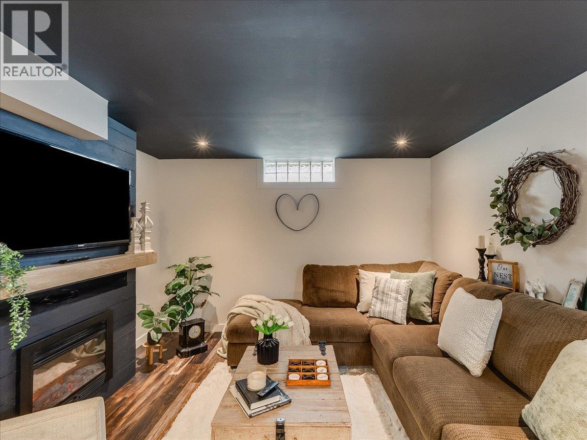 3461 Aster Drive - 25