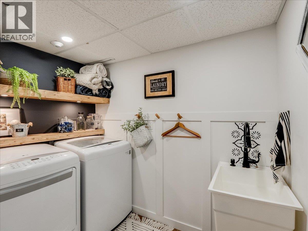 3461 Aster Drive - 33