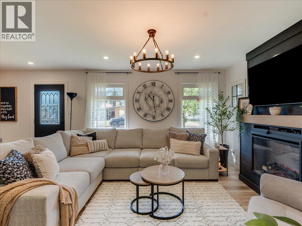 3461 Aster Drive - 5