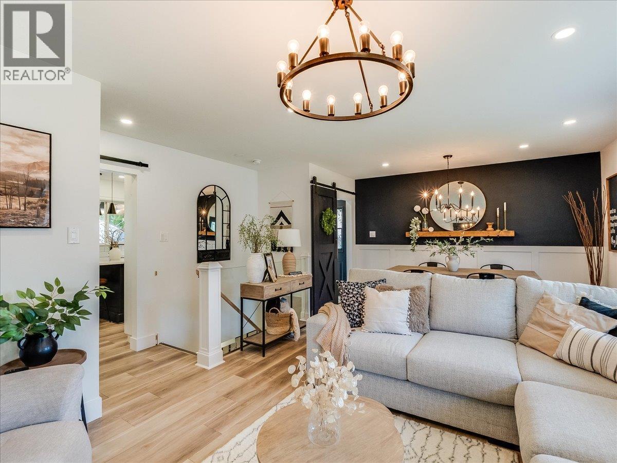 3461 Aster Drive - 6