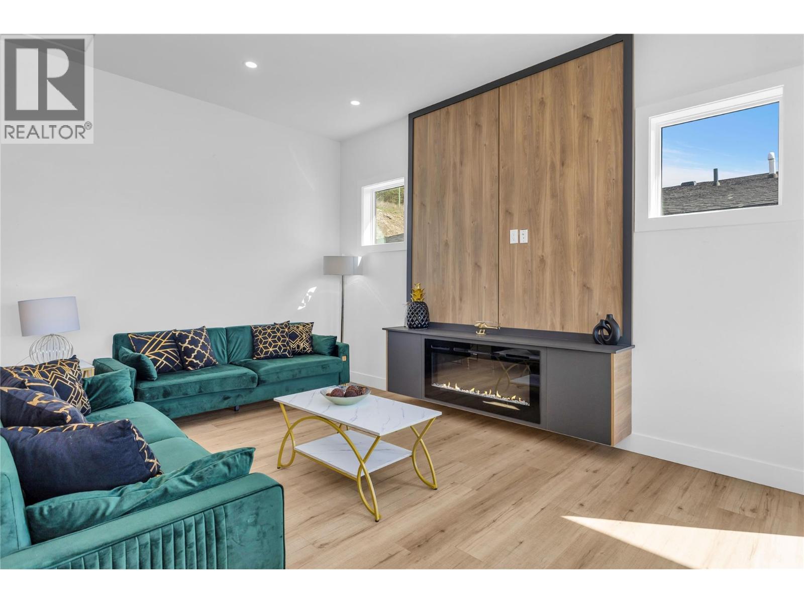  2842 Copper Ridge Drive, West Kelowna