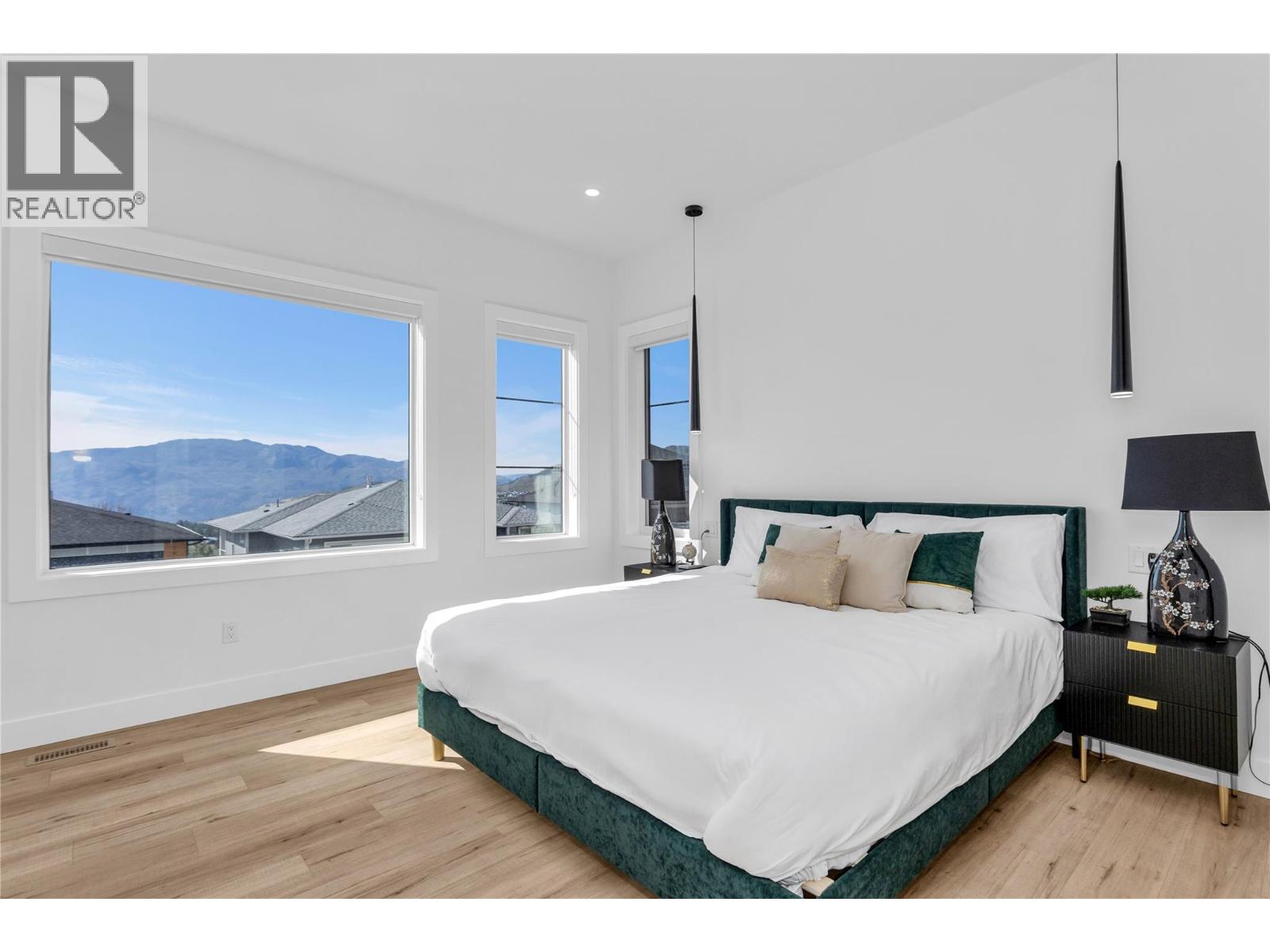  2842 Copper Ridge Drive, West Kelowna