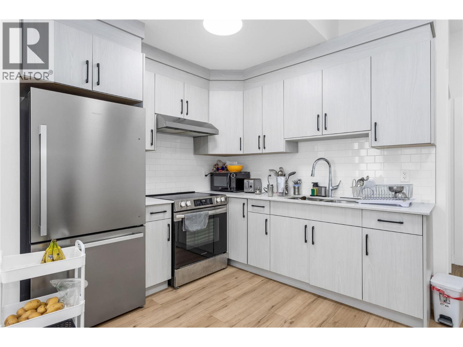  2842 Copper Ridge Drive, West Kelowna