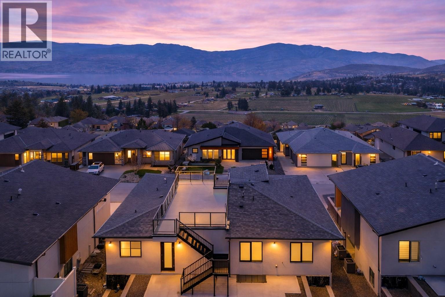  2842 Copper Ridge Drive, West Kelowna