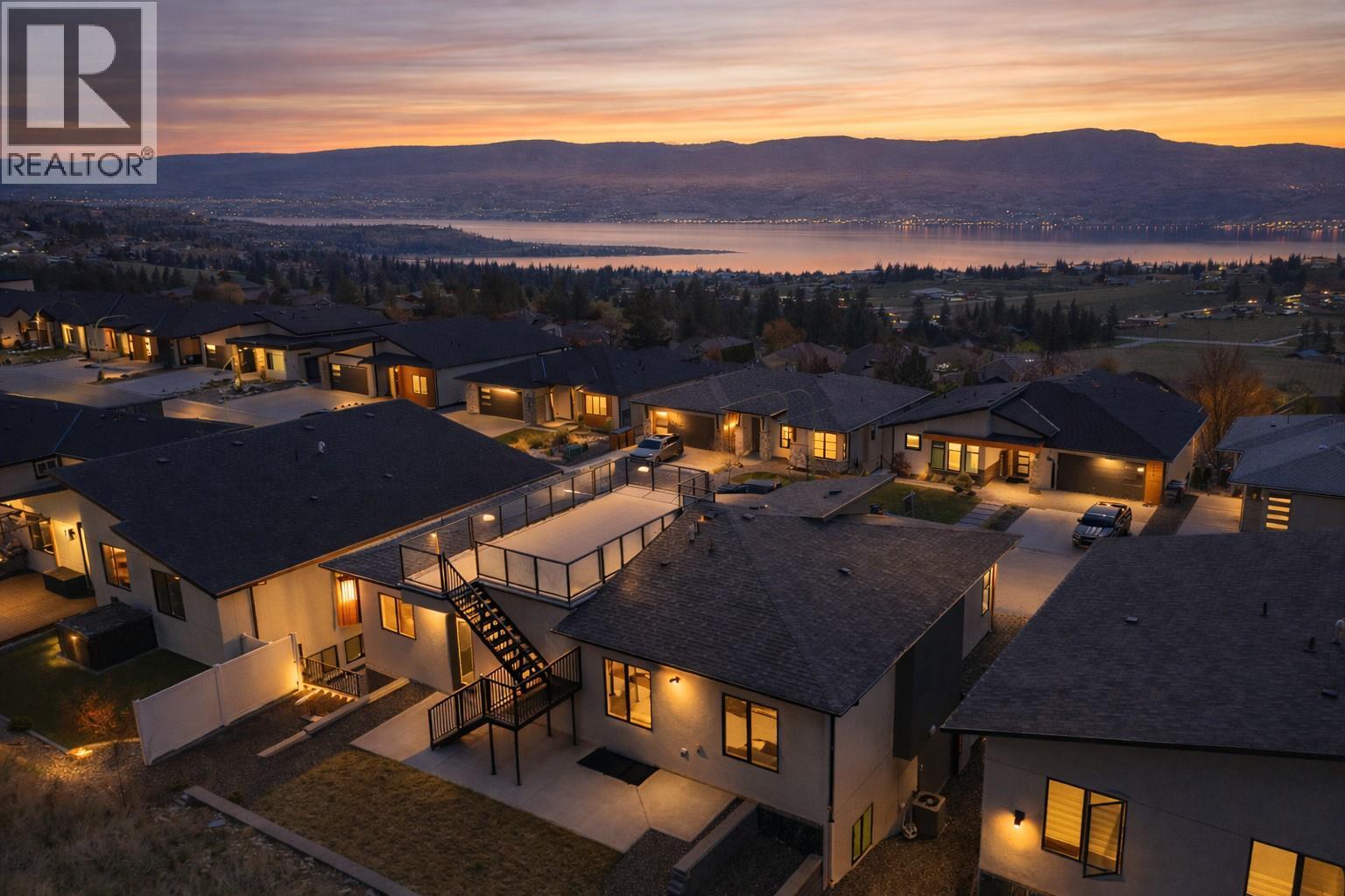  2842 Copper Ridge Drive, West Kelowna