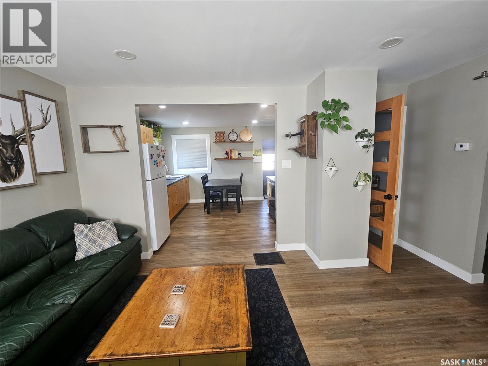 20 15th AVENUE SE - 1