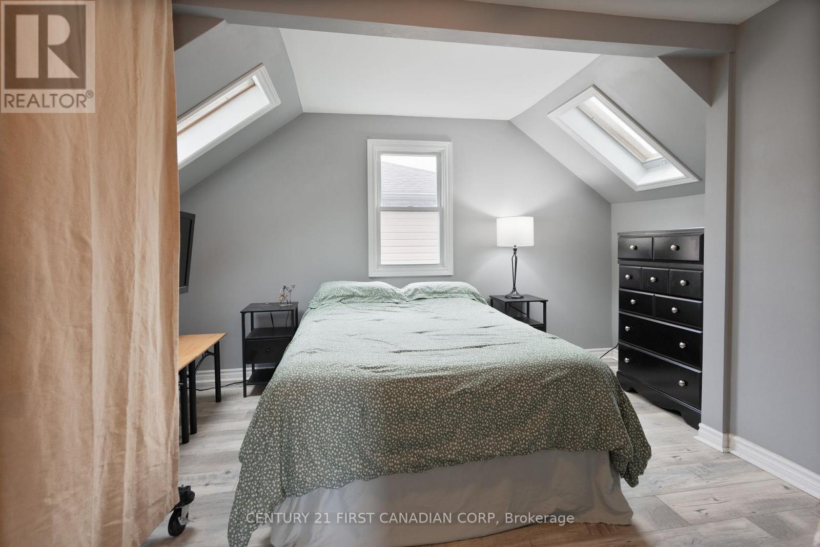 1810 AVALON STREET — photo 11