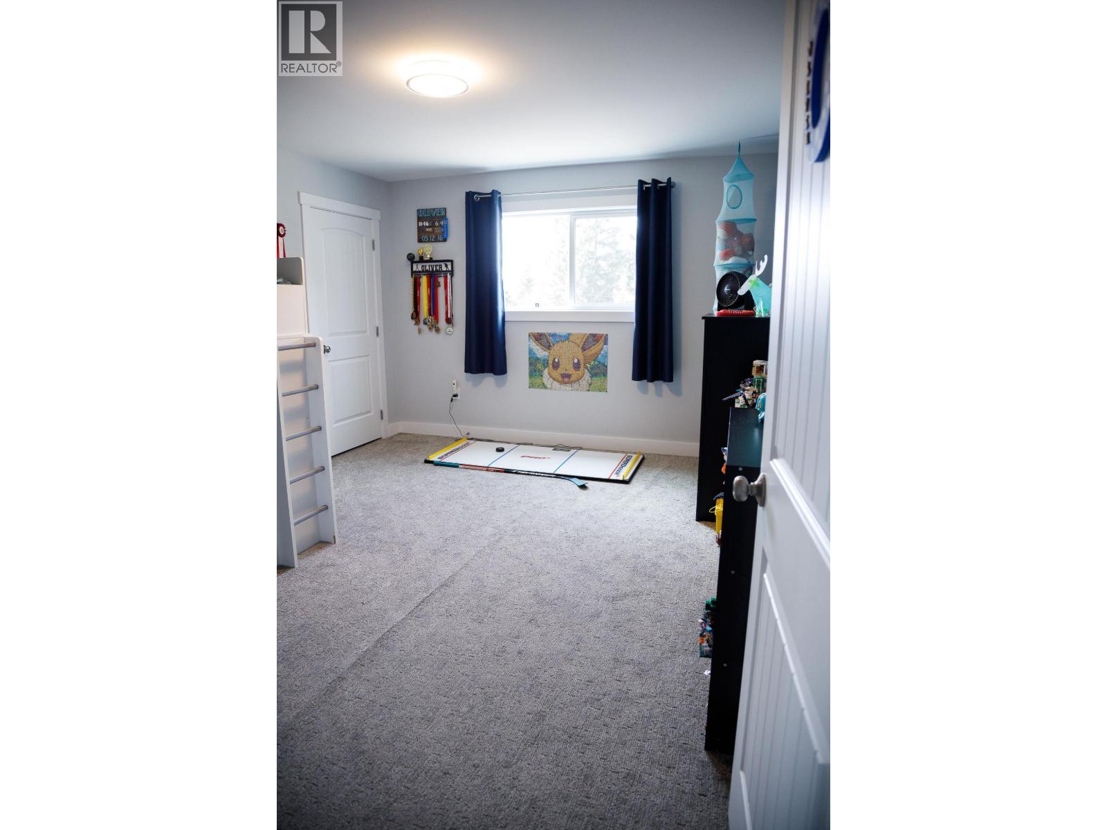 3789 TCHESINKUT Road, Burns Lake