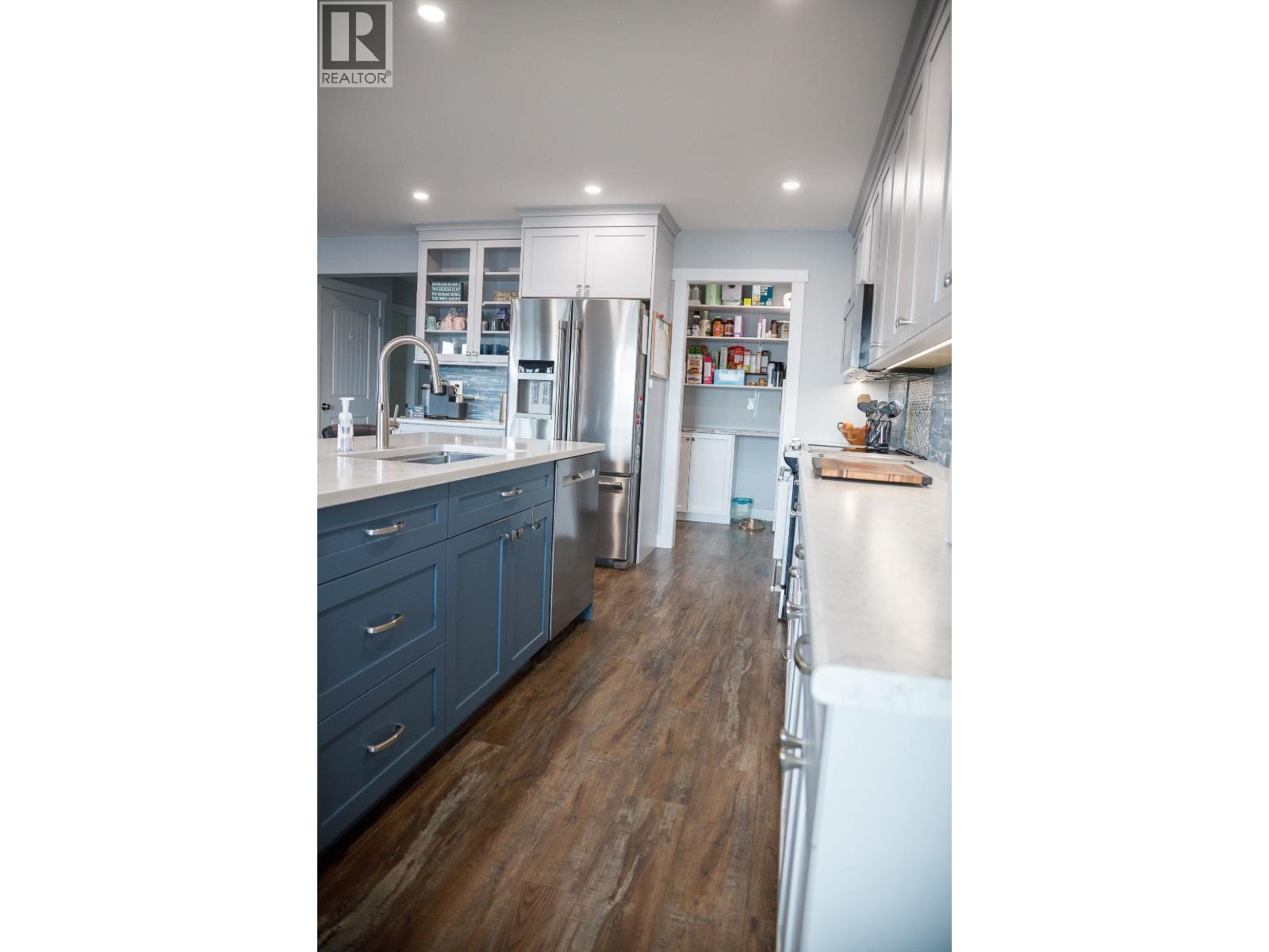 3789 TCHESINKUT Road, Burns Lake