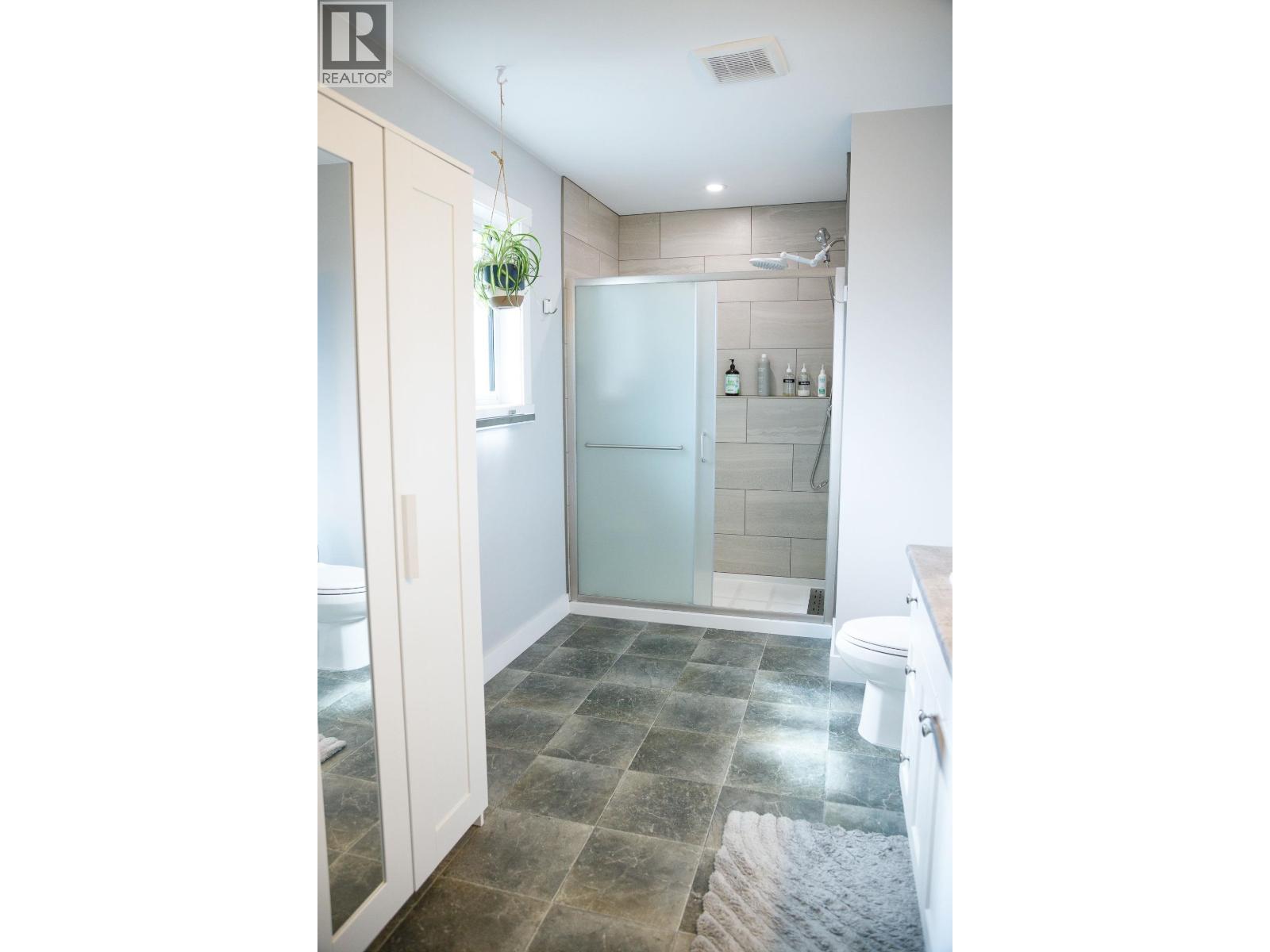 3789 TCHESINKUT Road, Burns Lake