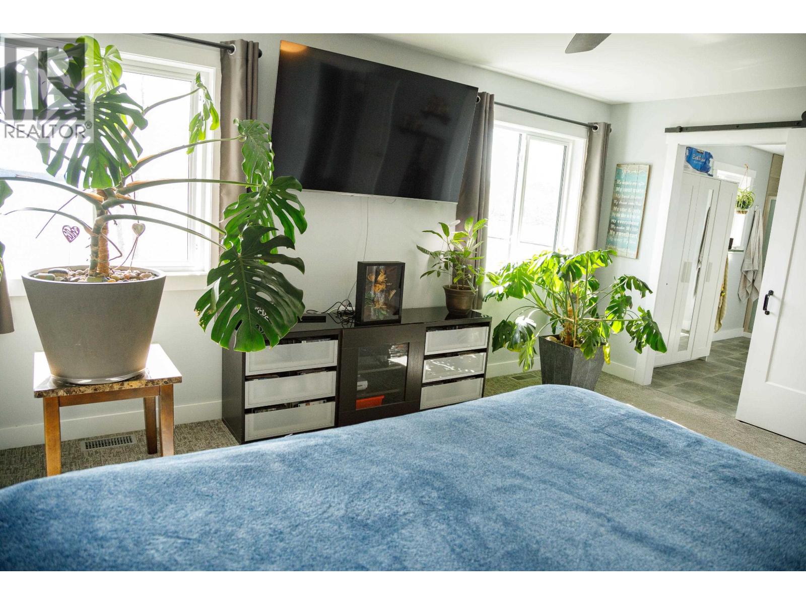 3789 TCHESINKUT Road, Burns Lake