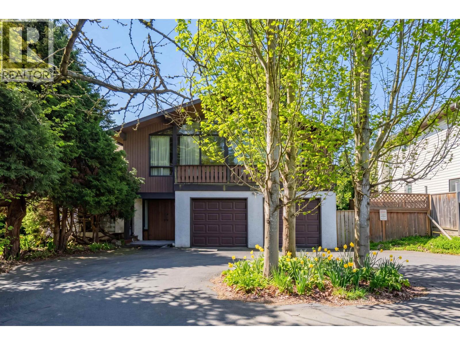 5206 12 Avenue, Delta