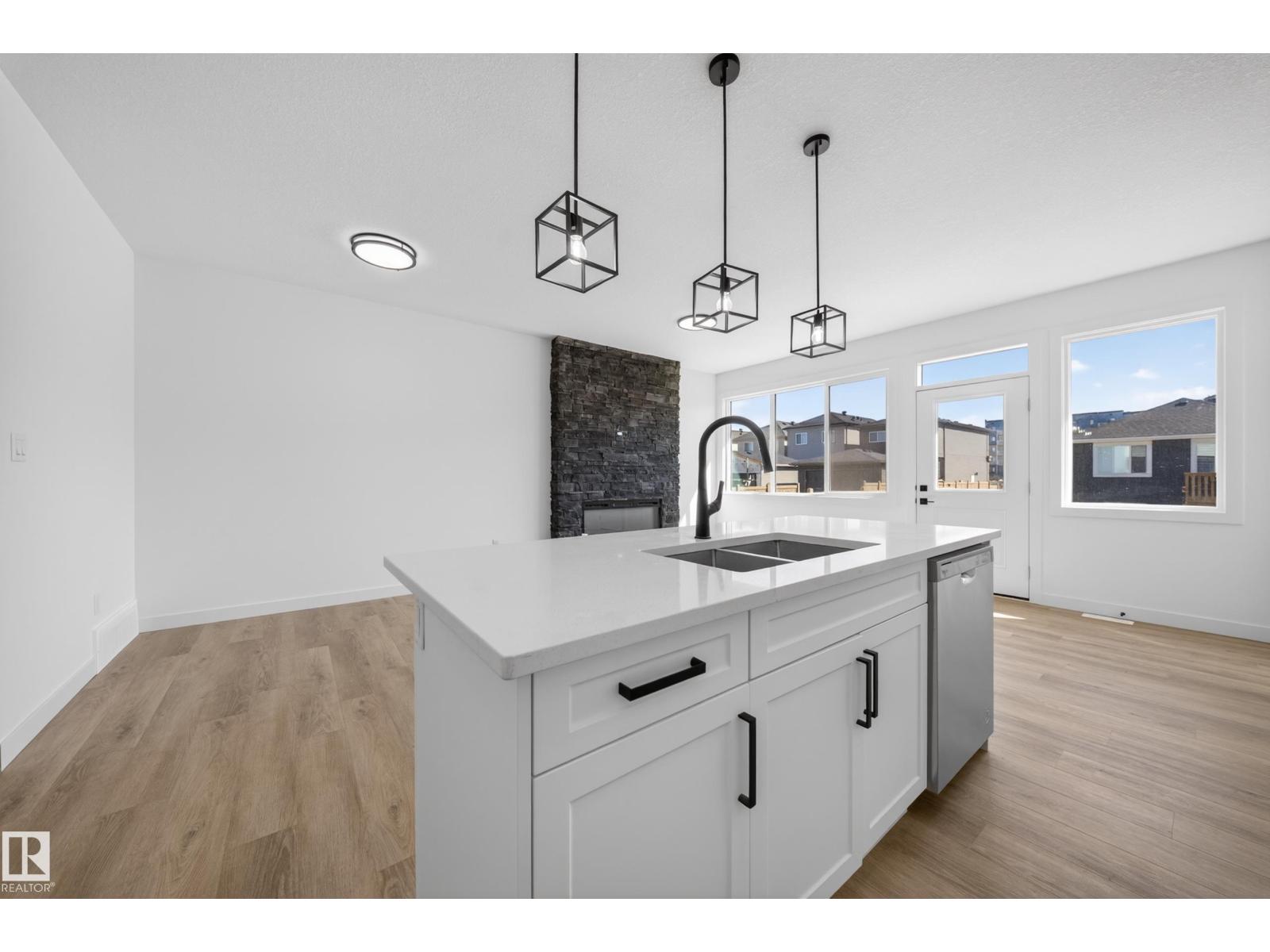 227 Deer Valley DR, Leduc